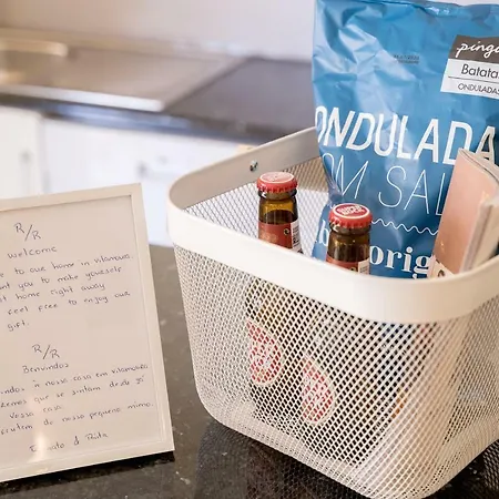 Al - R&r Flat, Center *